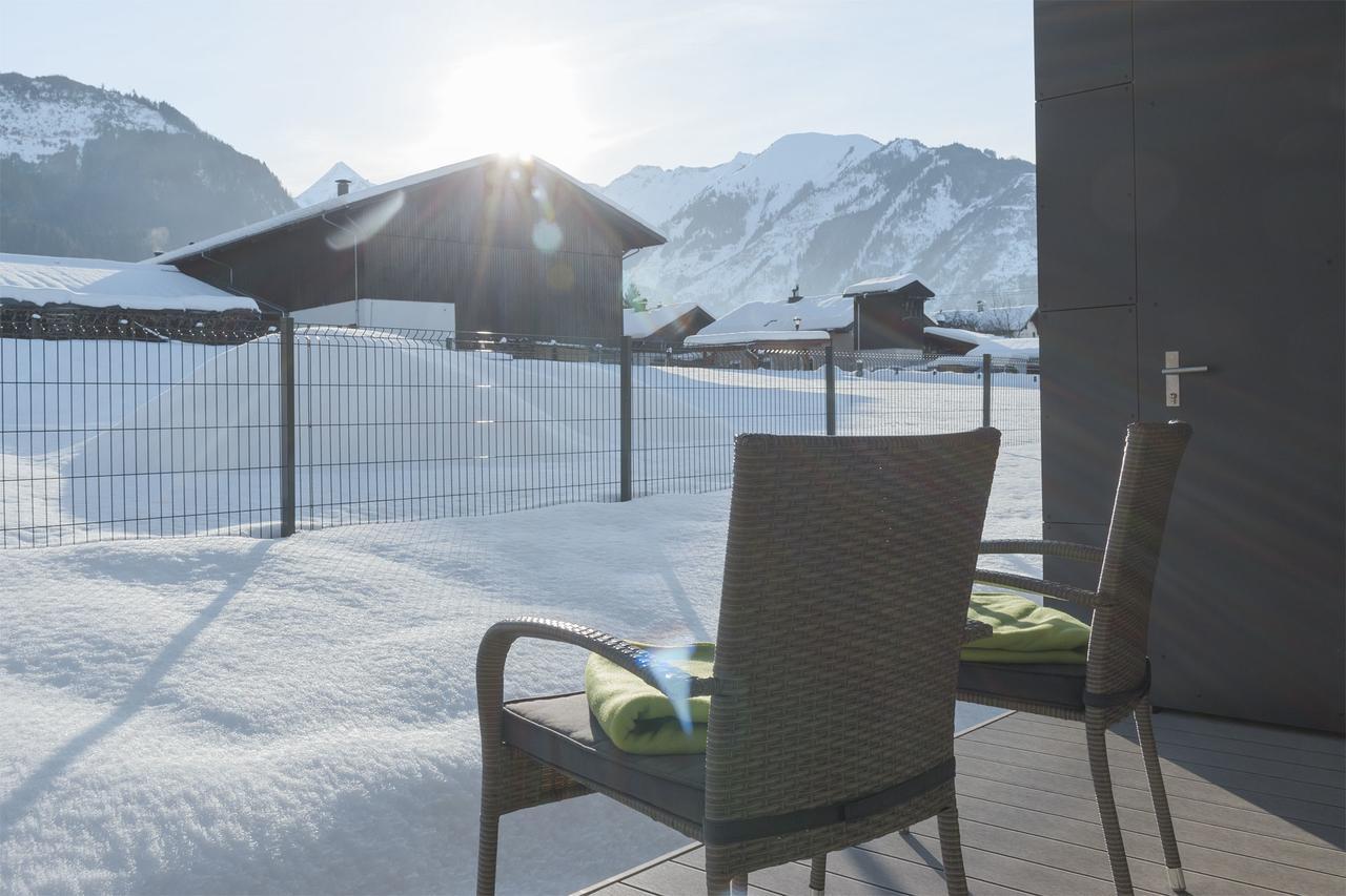 Aurora Mountain Chalet By We Rent, Summercard Included คาพรูน ภายนอก รูปภาพ